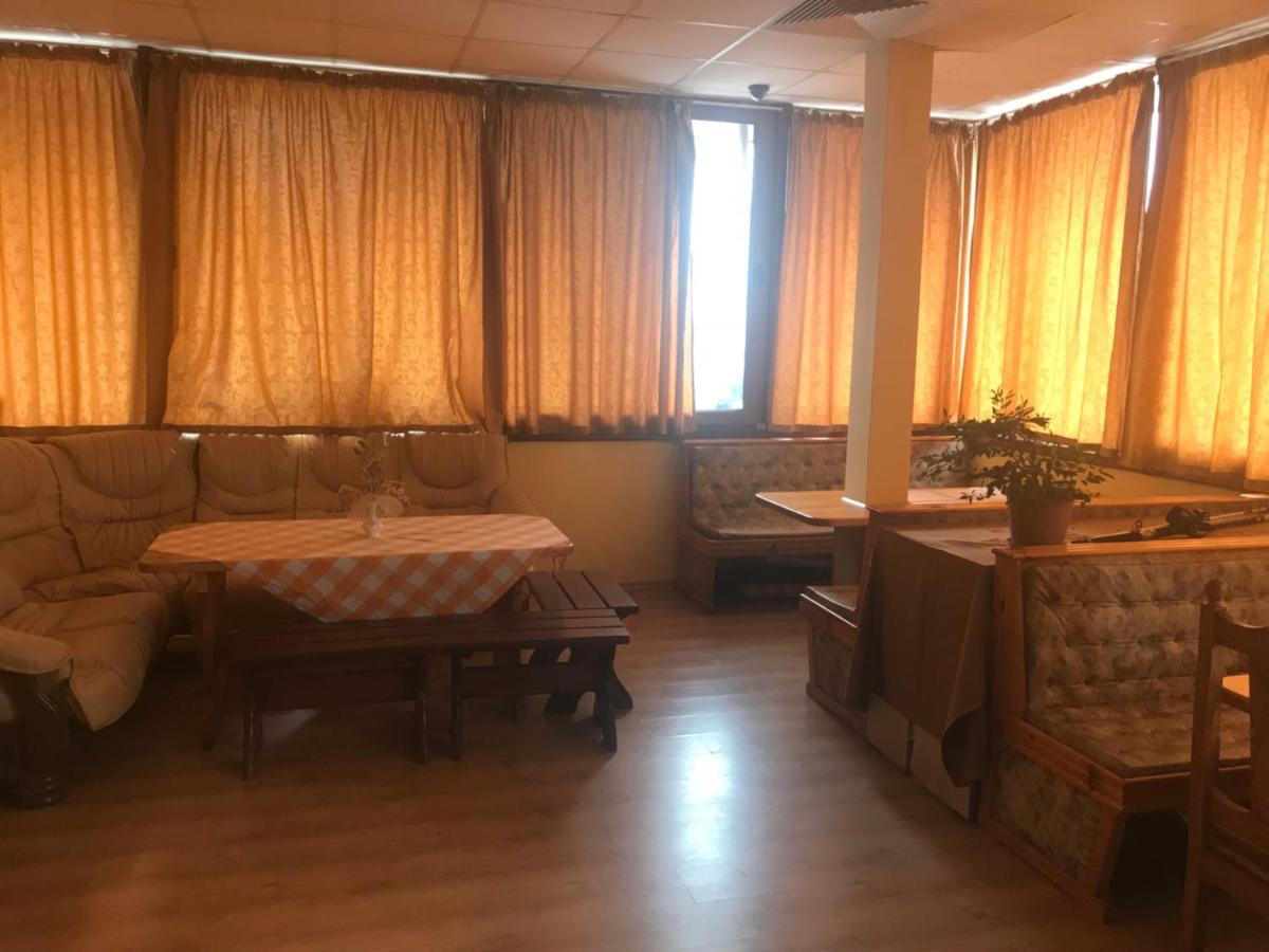 Family Hotel - Relax Русе Экстерьер фото