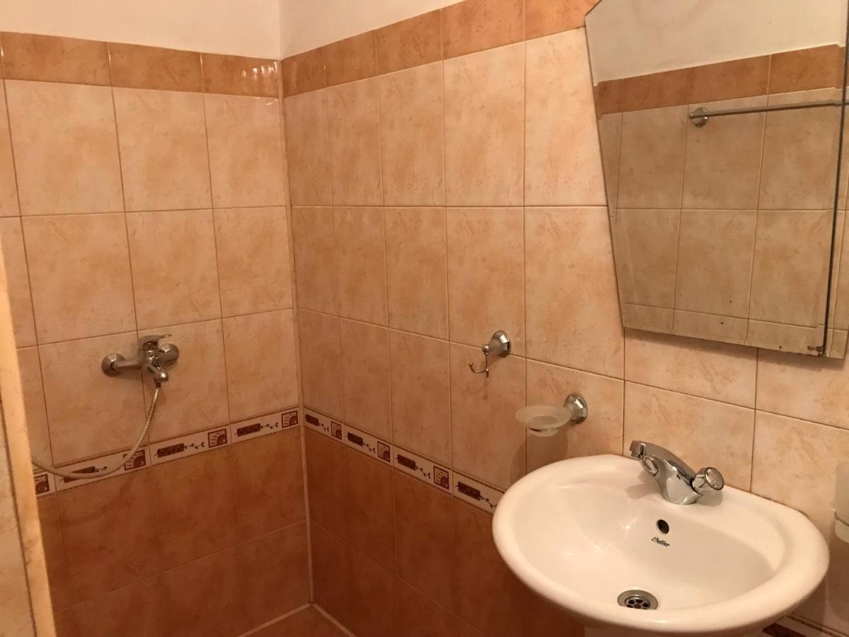 Family Hotel - Relax Русе Экстерьер фото