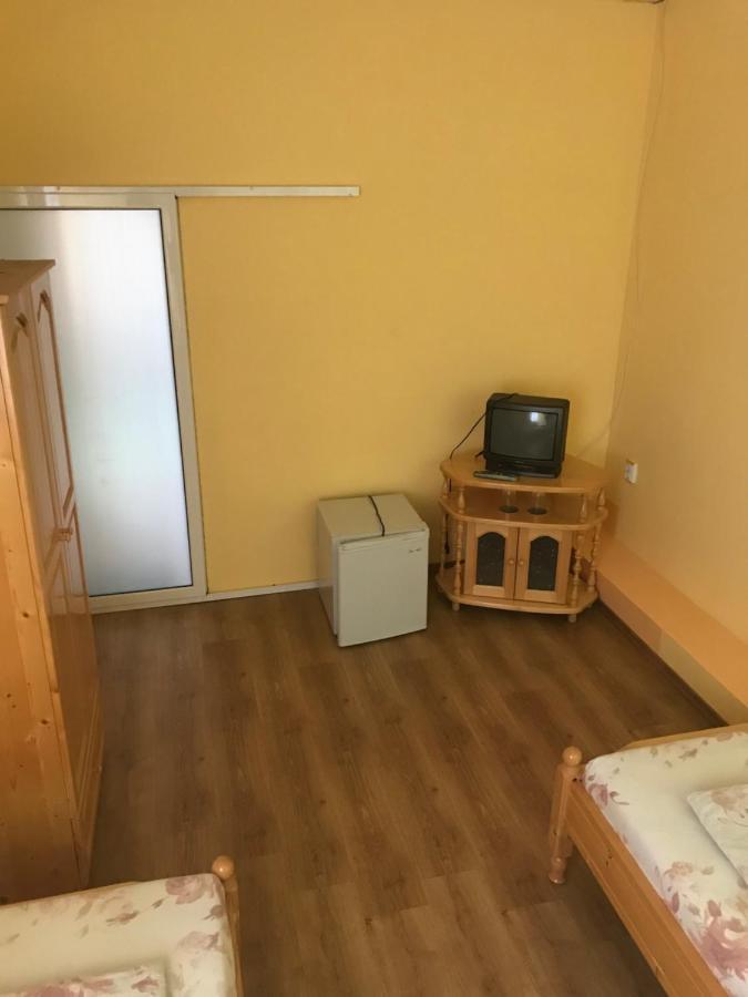 Family Hotel - Relax Русе Экстерьер фото