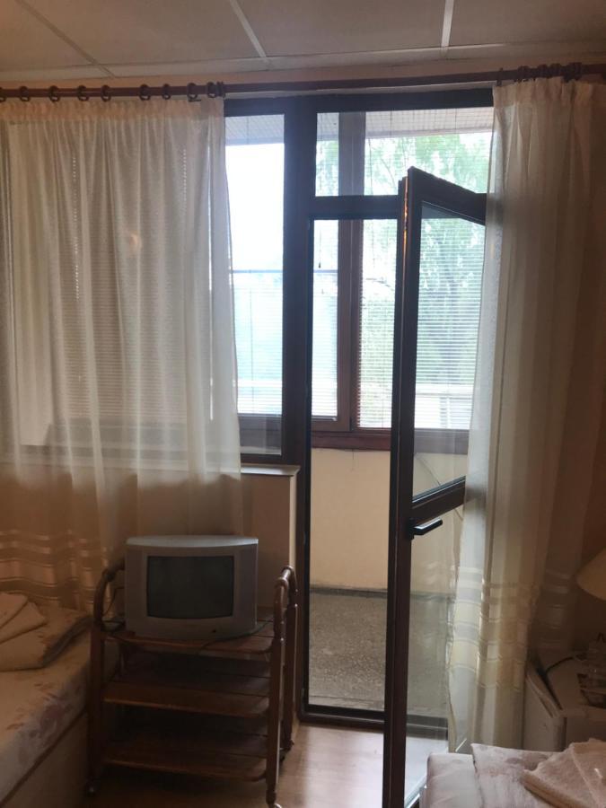 Family Hotel - Relax Русе Экстерьер фото