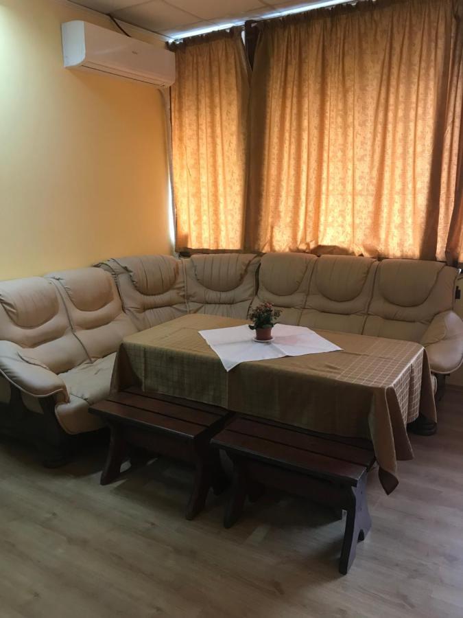 Family Hotel - Relax Русе Экстерьер фото